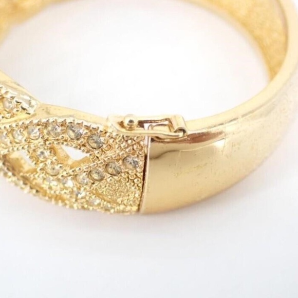 AUTH VINTAGE CHRISTIAN DIOR CRYSTAL BANGLE BRACELET - Picture 2 of 5